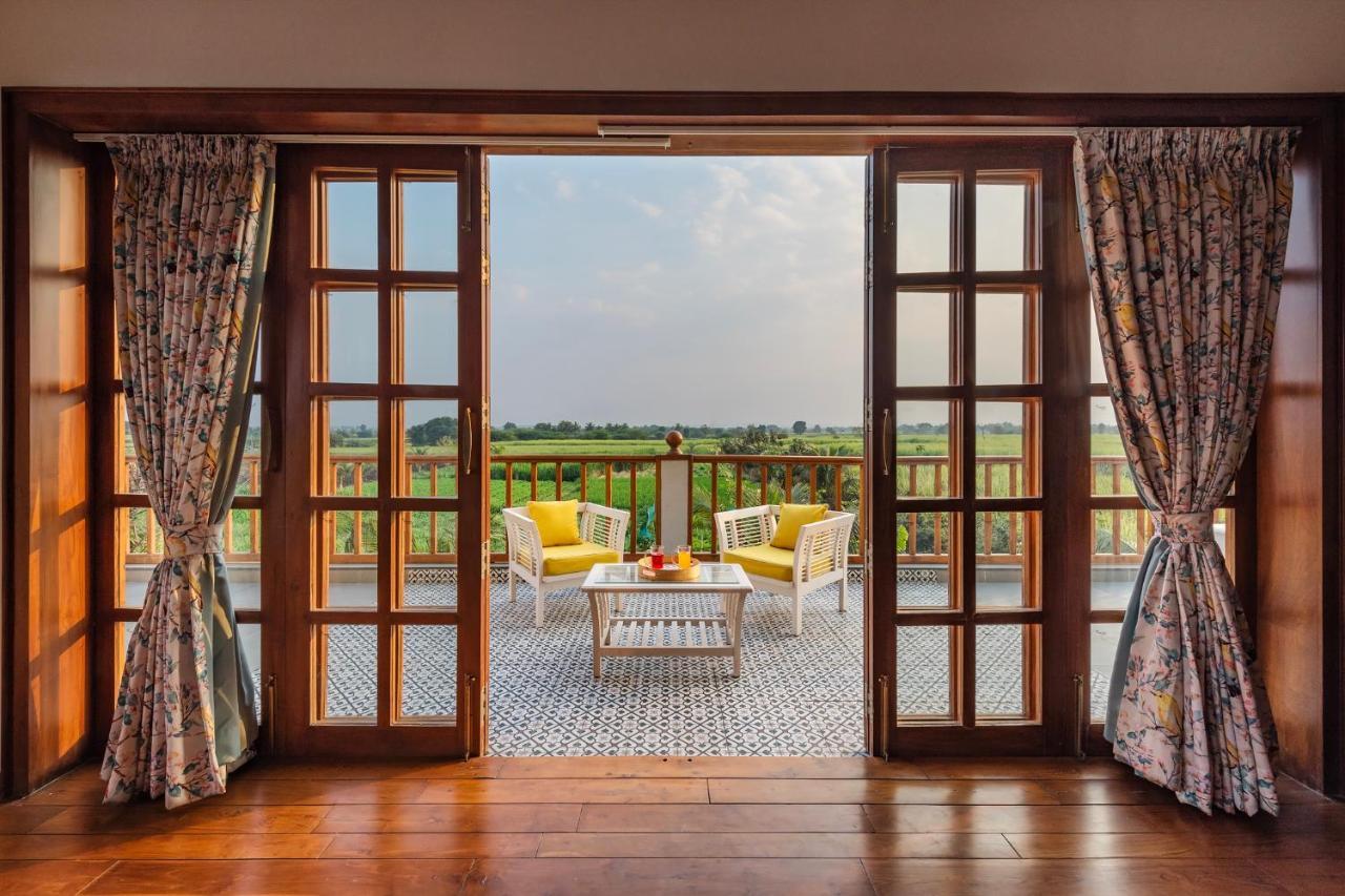 Saffronstays Happy Fields, Pune - Luxury Farmstay With Farm To Table Food Exterior photo
